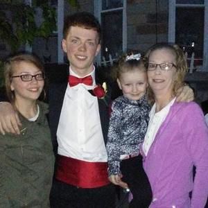 Meet your Posher, Theresa